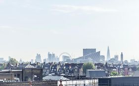 Amanah Properties - Luxury 2 Bed Chelsea Cloisters London Skyline